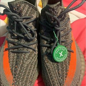 MEN ADIDAS YEEZY BOOST 350 V2 BELUGA NOT SOLD